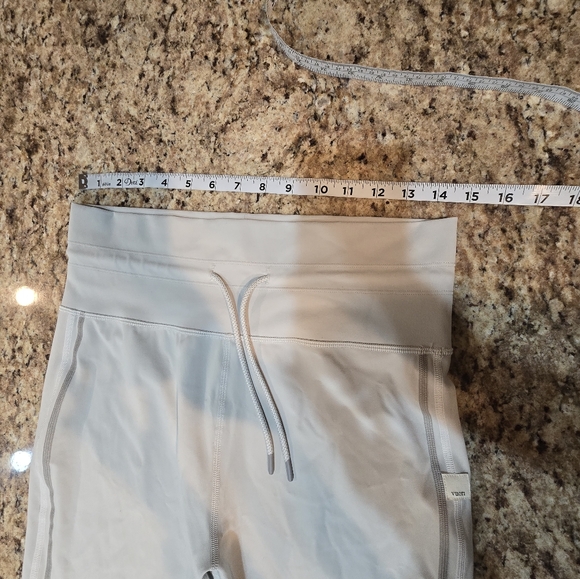 Vuori Daily Sport Leggings Light Gray Women's XL Activewear Yoga - Picture 4 of 10